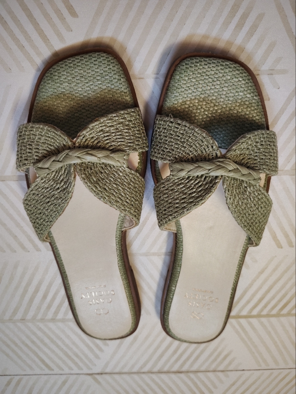 Oasis Society Olive Woven‎ Slide Sandals - Casual Women’s Slip-Ons 6.5 Nwot